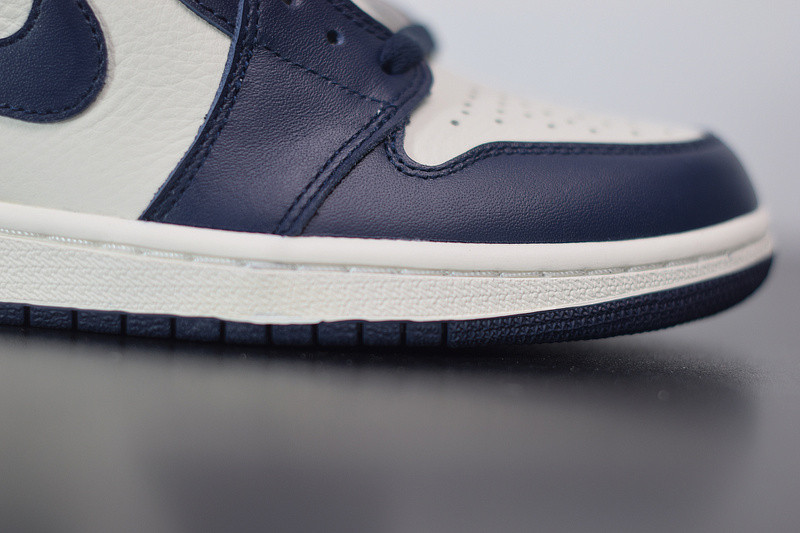 AIR JORDAN 1 RETRO HIGH OG 
