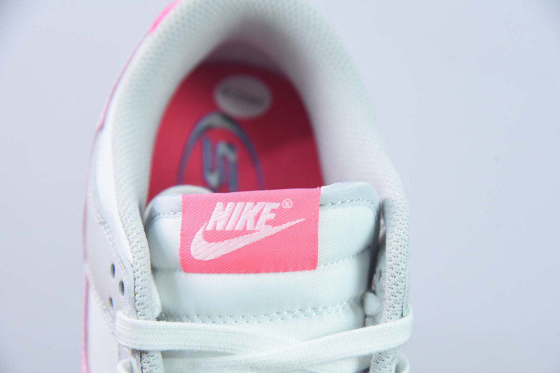 Nike Dunk Low Womens "520" FN3451-161