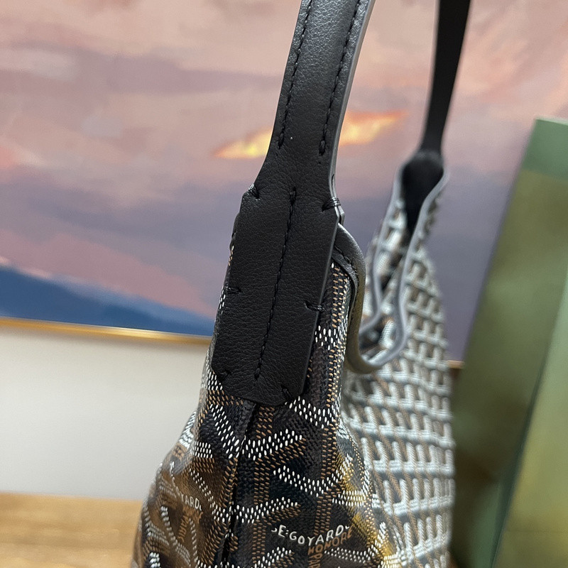 Go*ard purse