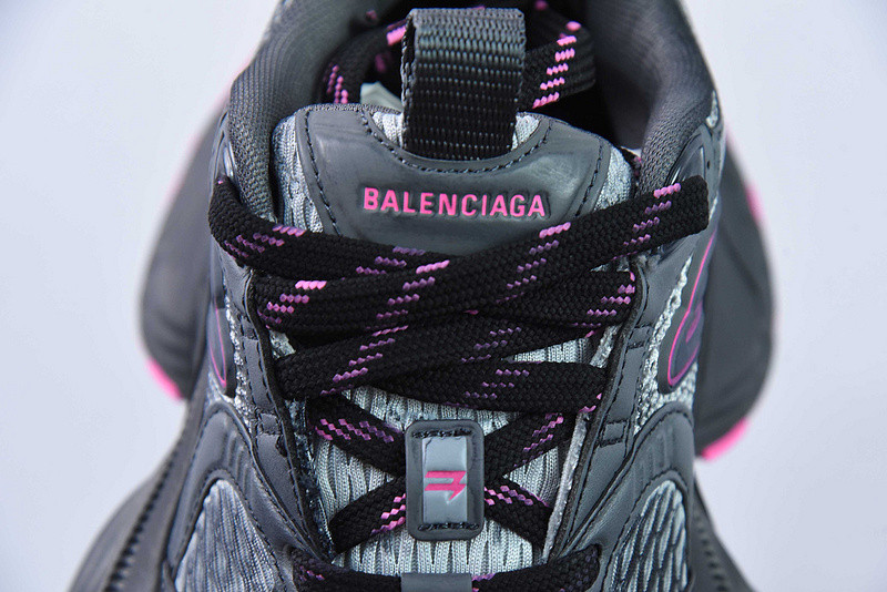 BC XL SNEAKERS