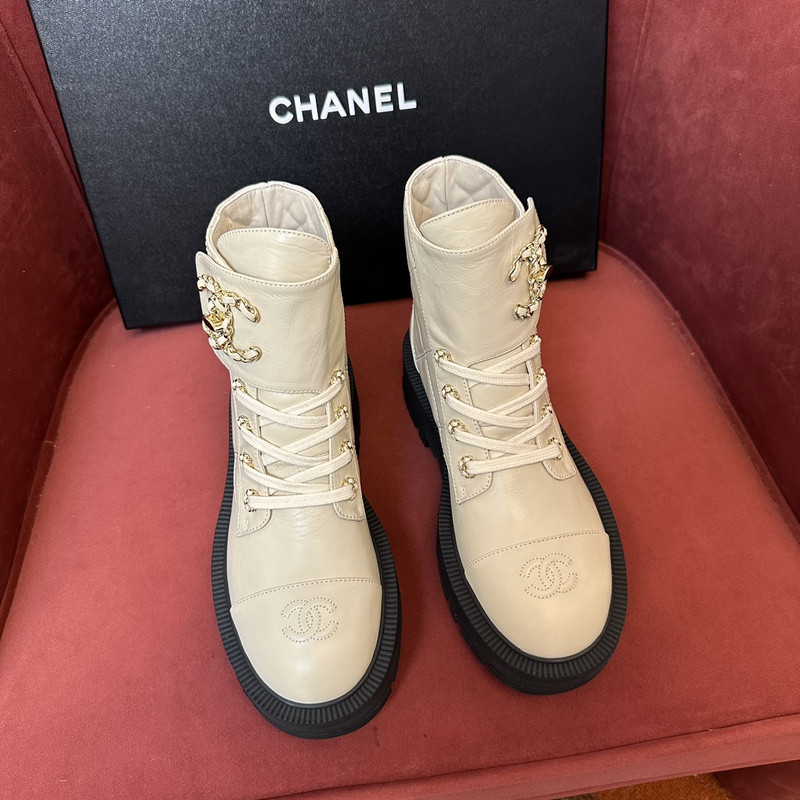 Chanel Sneaker