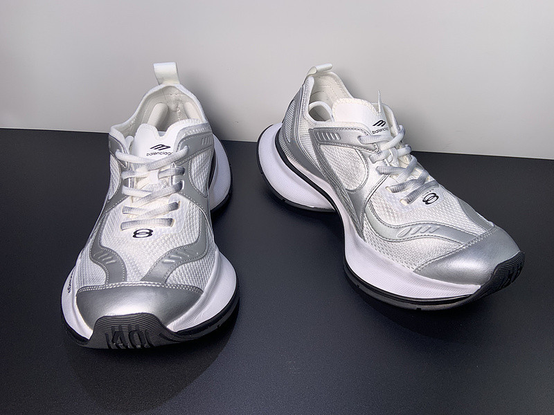 BC XL SNEAKERS