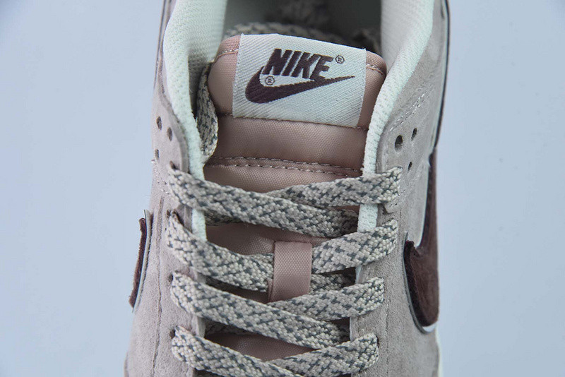 Otomo Katsuhiro x NiKe SB Dunk Low "Steamboy OST" ST1391-206