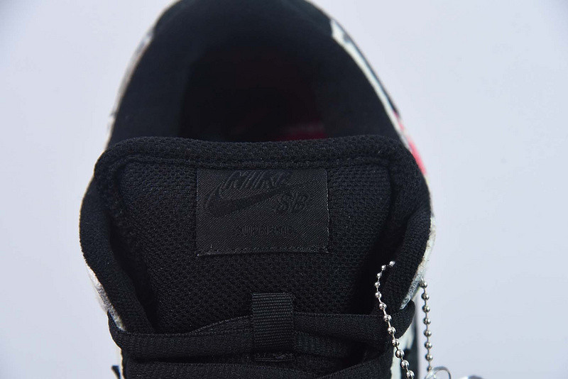 Supr3m3 x Nike SB Dunk Low Rammellzee FD8778-001
