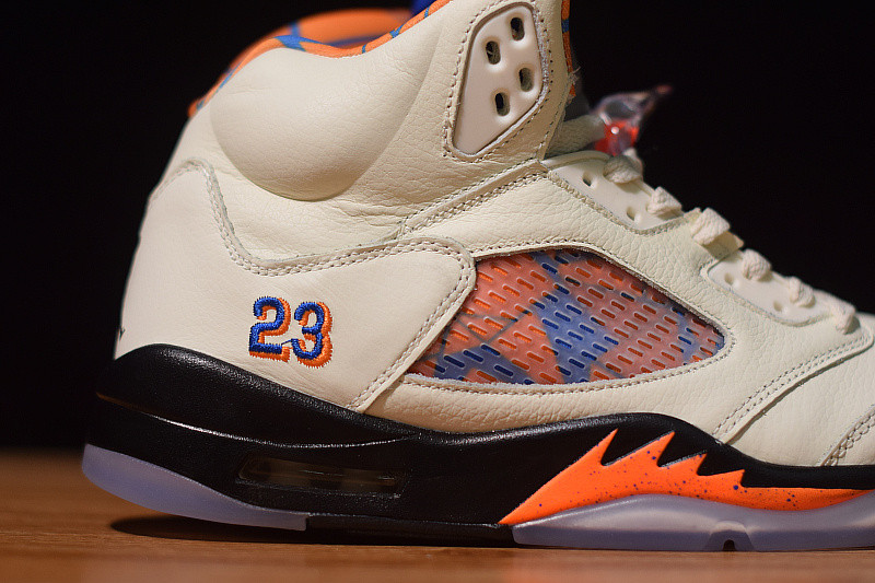AIR JORDAN 5 RETRO "ORANGE PEEL" 136027-148
