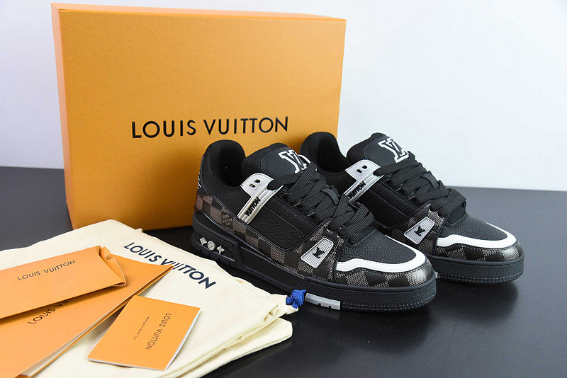 LVT SNEAKERS