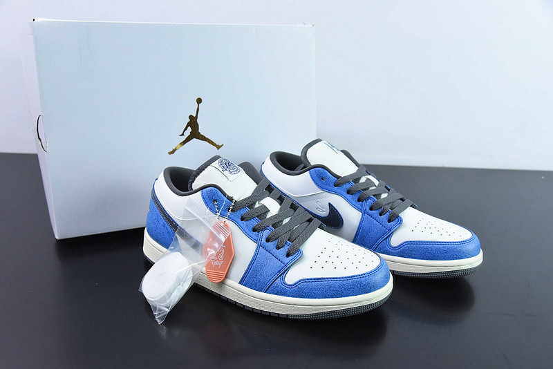Air Jordan 1 Low SE Flight Vintage FV8439-104