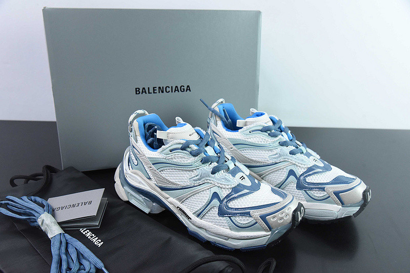 BC TRACK SNEAKER