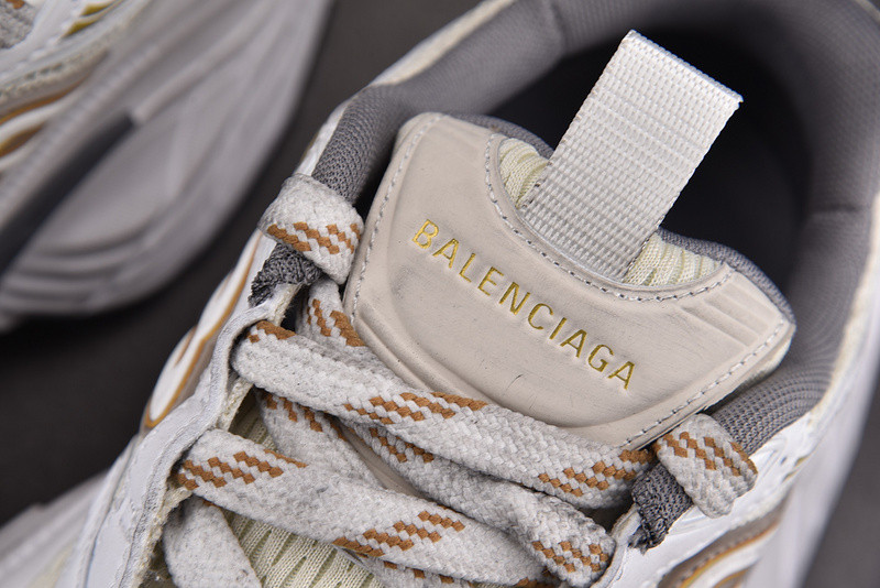 BC XL SNEAKERS