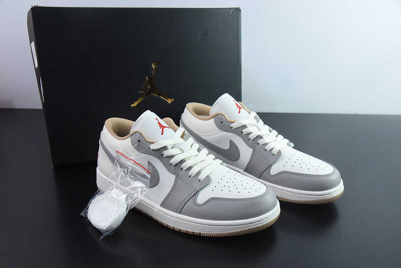 Air Jordan 1 Low