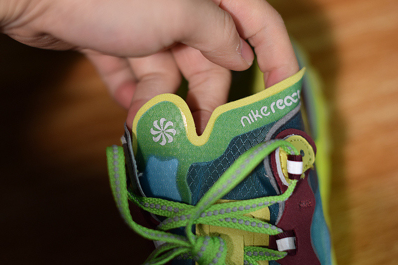 NIKE REACT ELEMENT 87/UNDERCOVER "UNDERCOVER" BQ2718-400