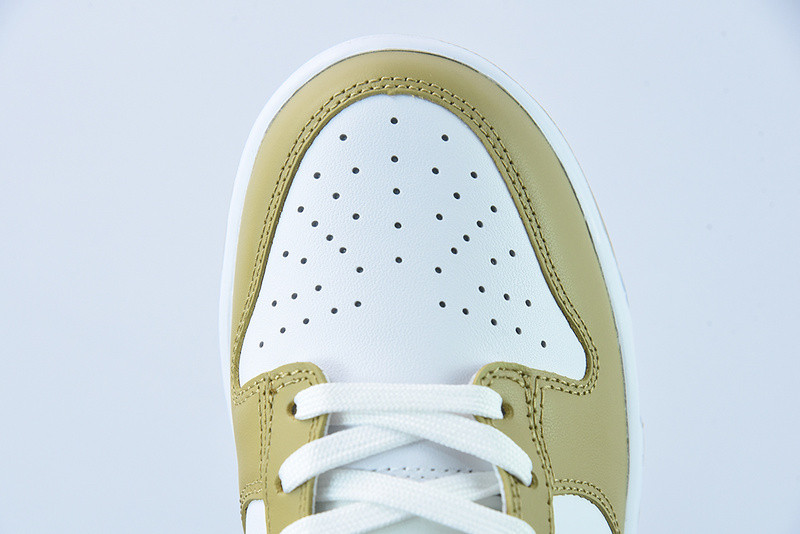 Nike Dunk Low Essential Paisley Pack Barley (W) DH4401-104