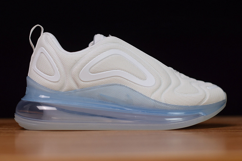 NIKE AIR MAX 720 