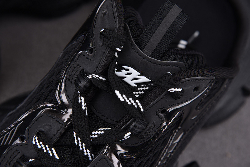 BC 3XL SNEAKER