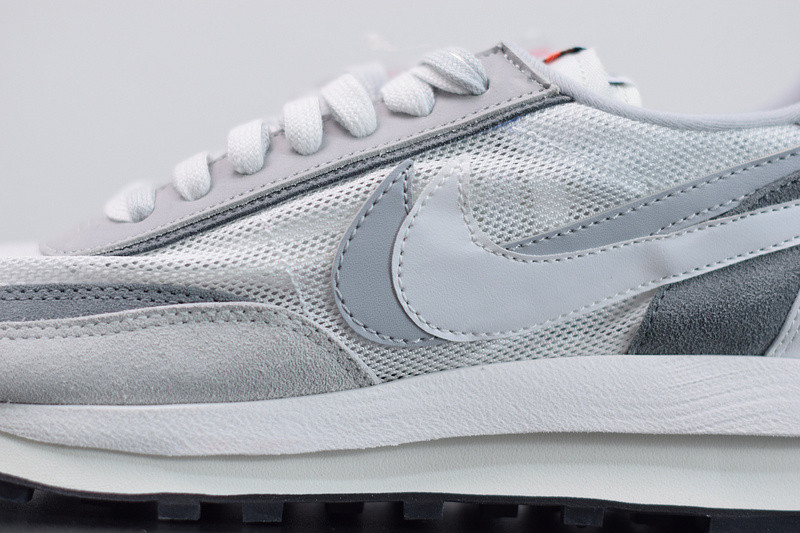 NIKE SACAI X LDV WAFFLE 