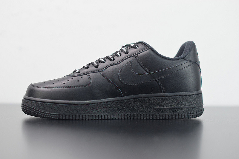 NIKE Supreme NIKE AIR FORCE 1 LOW BLACK CU9225-001