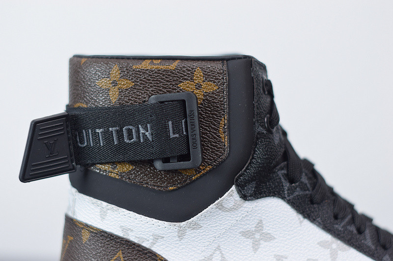 LVT SNEAKERS