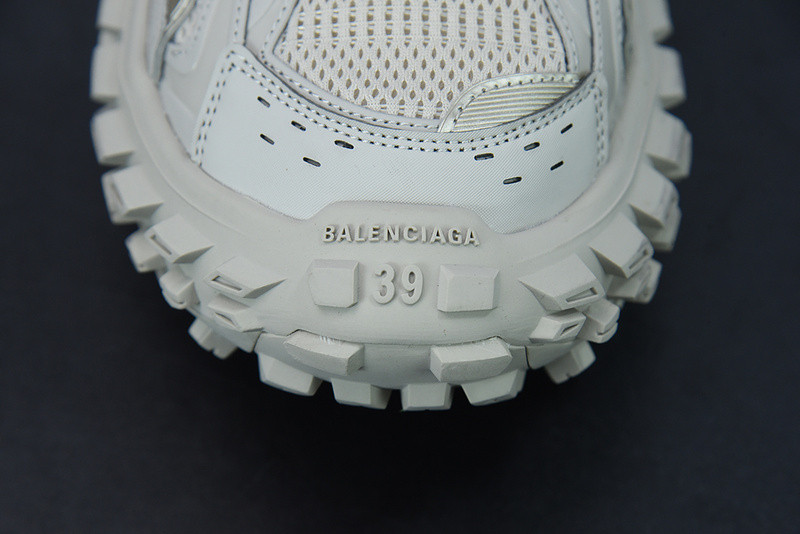 BC DEFENDER RUBBER PLATFORM SNEAKERS