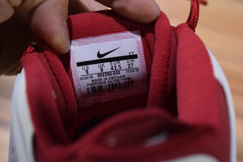 NIKE AIR MORE UPTEMPO "Supreme " 902290-600