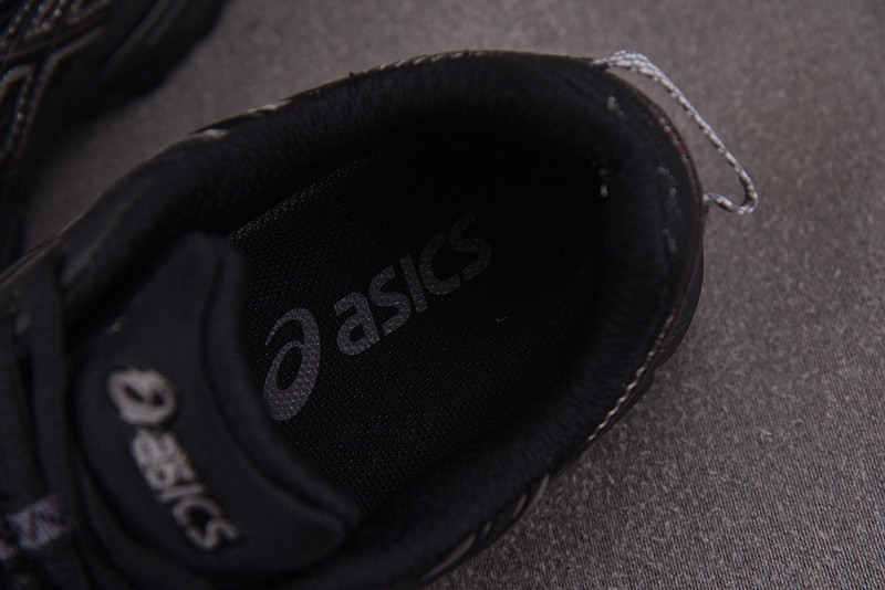 ASICS Gel‑Kahana 8 