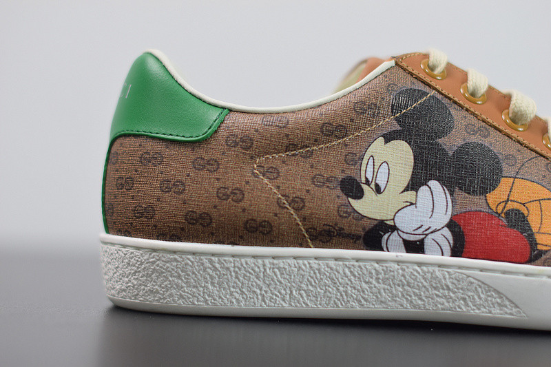G*u*i ace embroidered low-top sneaker