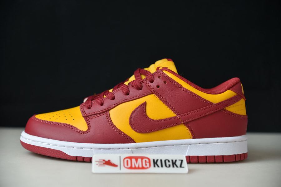 NIKE DUNK LOW