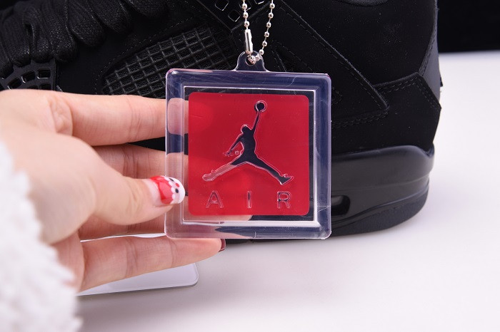 AIR JORDAN 4 “BLACK CAT” 2020 RETRO CU1110-010