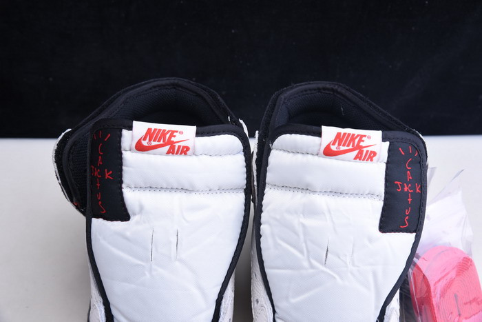 AIR JORDAN 1 RETRO HIGH TRAVIS SCOTT