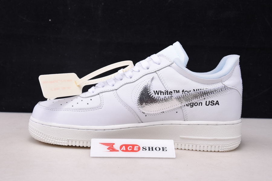 NIKE AIR FORCE 1