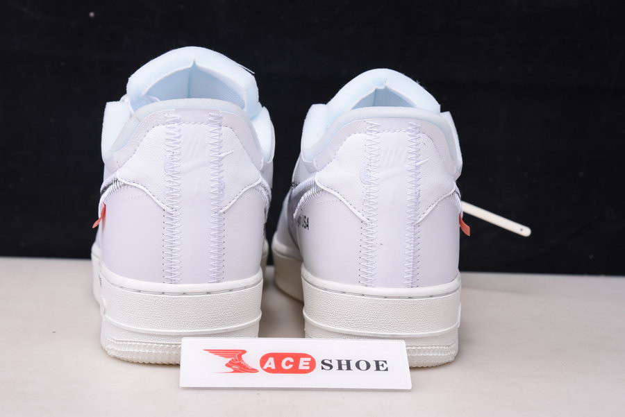 NIKE AIR FORCE 1