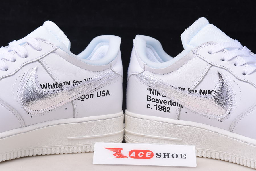 NIKE AIR FORCE 1
