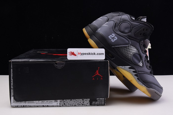 OF AIR JORDAN 5 CT8480-001