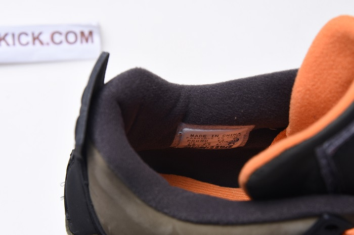 AIR JORDAN 4 UN UNFTD