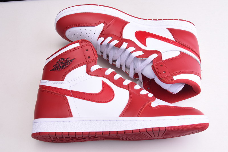 AIR JORDAN 1 HIGH ’85 NEW BEGINNINGS “CHICAGO” CQ4921-601