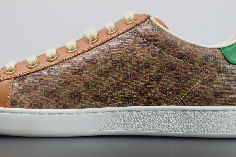 G*u*i ace embroidered low-top sneaker